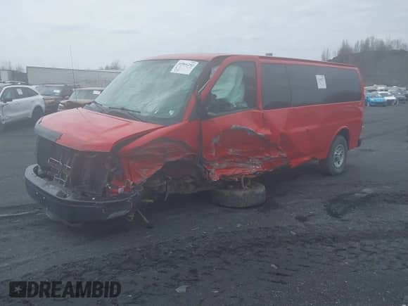 2013 Chevrolet Express Passenger 1LS with VIN 1GAZGZFA0D1175302, listed as a IAAI auction lot 41966297 with 89,514 mi miles and . Bid and sale history available at DreamBid. Image 17.