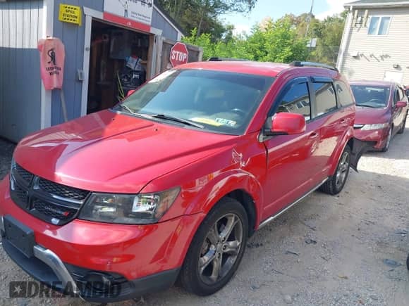 2017 Dodge Journey Crossroad Plus with VIN 3C4PDDGGXHT583043, listed as a IAAI auction lot 43262283 with 106,605 mi miles and . Bid and sale history available at DreamBid. Image 2.
