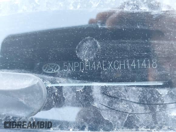 2012 Hyundai Elantra Limited z VIN 5NPDH4AEXCH141418, wystawiony jako IAAI lot #43343441 z przebiegiem 214 501 mil mil oraz . Historia ofert i sprzedaży dostępna na DreamBid. Obrazek 9.