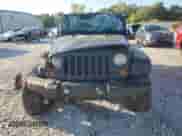 2008 Jeep Wrangler Unlimited X with VIN 1J4GA39198L531419, listed as a Copart auction lot 80160815 with 121,043 mi miles and Clean title. Bid and sale history available at DreamBid. Image 5.