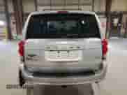 2012 Dodge Grand Caravan R/T z VIN 2C4RDGEG2CR100119, wystawiony jako Copart lot #60460245 z przebiegiem 231 222 mil mil oraz Szkoda całkowita • Salvage title. Historia ofert i sprzedaży dostępna na DreamBid. Obrazek 6.