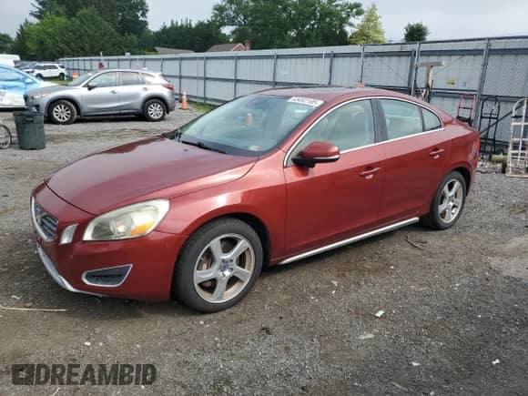 2012 Volvo S60 T5 с VIN YV1622FS0C2079360, выставлен на аукционе Copart как лот 63492195 с пробегом 174 989 миль миль и Чистый • Clean title. История ставок и продаж доступна на DreamBid. Изображение 1.