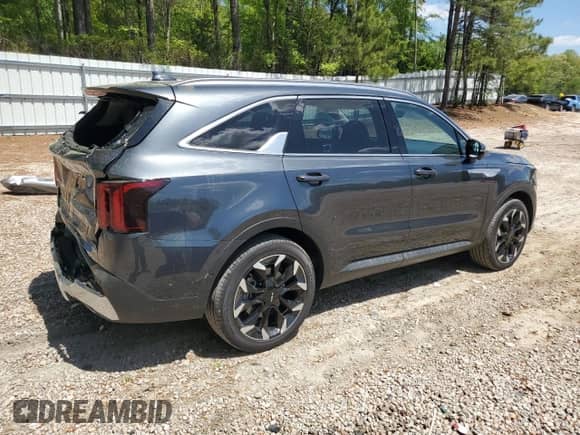 2024 Kia Sorento SX z VIN 5XYRK4JF0RG291456, wystawiony jako Copart lot #52805245 z przebiegiem 4 582 mil mil oraz Szkoda całkowita • Salvage title. Historia ofert i sprzedaży dostępna na DreamBid. Obrazek 3.