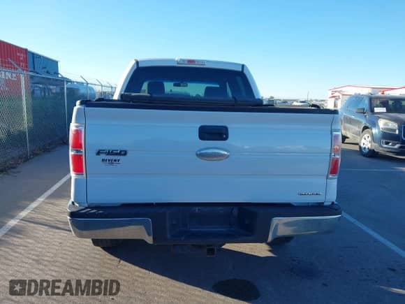 2012 Ford F-150 XL z VIN 1FTFW1EF9CFB26662, wystawiony jako IAAI lot #43477531 z przebiegiem 186 497 mil mil oraz . Historia ofert i sprzedaży dostępna na DreamBid. Obrazek 16.