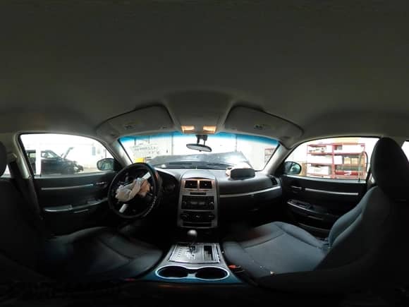 2010 Dodge Charger SXT с VIN 2B3CA3CV9AH246059, выставлен на аукционе IAAI как лот 43250848 с пробегом Не указан миль и . История ставок и продаж доступна на DreamBid. Изображение 18.