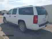 2011 Chevrolet Suburban z VIN 1GNSC5E00BR154039, wystawiony jako IAAI lot #42835058 z przebiegiem 214 013 mil mil oraz . Historia ofert i sprzedaży dostępna na DreamBid. Obrazek 3.