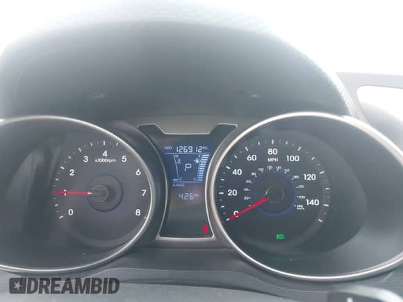 2012 Hyundai Veloster w/Black Int с VIN KMHTC6AD1CU034787, выставлен на аукционе IAAI как лот 42607847 с пробегом 126 912 миль миль и . История ставок и продаж доступна на DreamBid. Изображение 7.