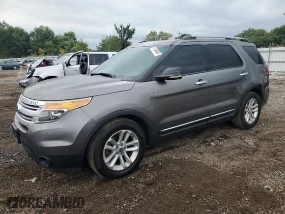 2011 Ford Explorer XLT with VIN 1FMHK7D80BGA44477, listed as a Copart auction lot 81456685 with 197,162 mi miles and Salvage title. Bid and sale history available at DreamBid. Image 1.