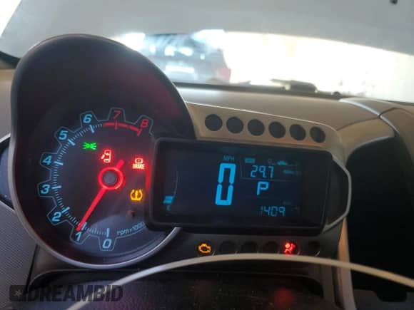 2012 Chevrolet Sonic LT с VIN 1G1JC5SH6C4119222, выставлен на аукционе Copart как лот 81915325 с пробегом 140 917 миль миль и Списание • Salvage title. История ставок и продаж доступна на DreamBid. Изображение 9.