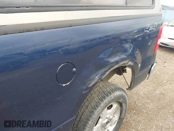 2008 Ford F-150 XLT с VIN 1FTPX14V88FB51098, выставлен на аукционе IAAI как лот 42895051 с пробегом 220 523 миль миль и . История ставок и продаж доступна на DreamBid. Изображение 6.