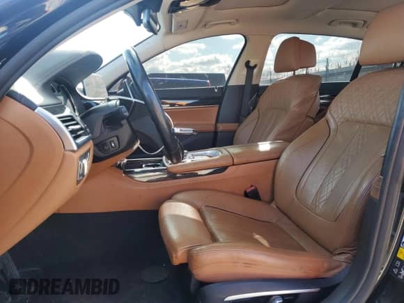 2016 BMW 7 Series 750i xDrive с VIN WBA7F2C53GG418096, выставлен на аукционе Copart как лот 52009075 с пробегом 126 820 миль миль и Списание • Salvage title. История ставок и продаж доступна на DreamBid. Изображение 7.