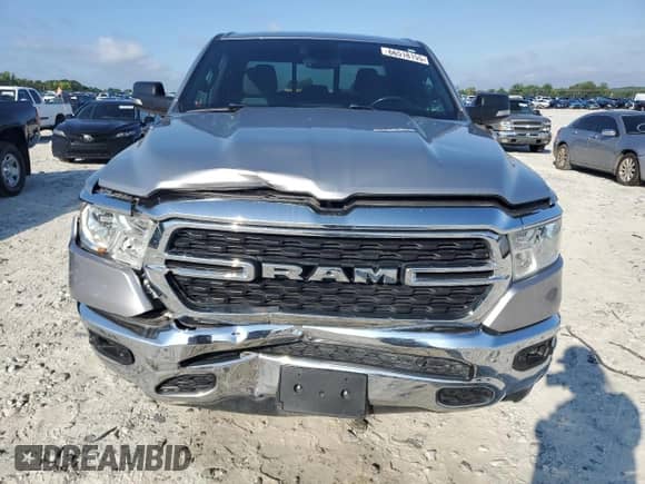 2022 Ram 1500 Big Horn z VIN 1C6RREBG0NN329058, wystawiony jako Copart lot #66518155 z przebiegiem 81 469 mil mil oraz Szkoda całkowita • Salvage title. Historia ofert i sprzedaży dostępna na DreamBid. Obrazek 5.
