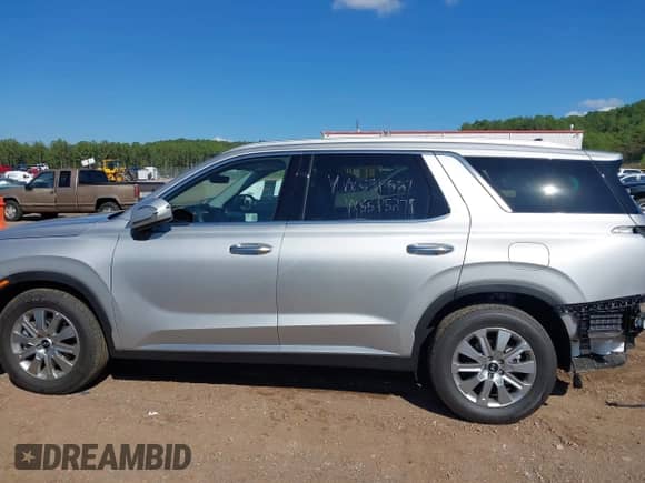 2025 Hyundai Palisade SEL с VIN KM8R24GE9SU950603, выставлен на аукционе IAAI как лот 43326134 с пробегом 11 934 миль миль и . История ставок и продаж доступна на DreamBid. Изображение 15.