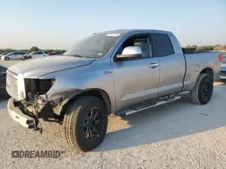 2012 Toyota Tundra Limited z VIN 5TFSY5F18CX132627, wystawiony jako Copart lot #75347174 z przebiegiem 160 032 mil mil oraz Szkoda całkowita • Salvage title. Historia ofert i sprzedaży dostępna na DreamBid. Obrazek 1.