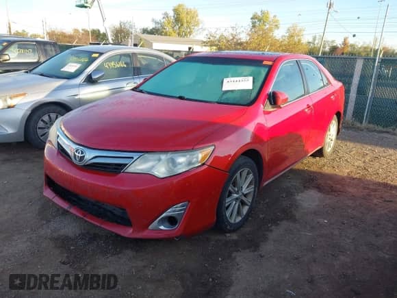 2014 Toyota Camry SE с VIN 4T1BF1FK5EU777677, выставлен на аукционе IAAI как лот 43444355 с пробегом 267 761 миль миль и . История ставок и продаж доступна на DreamBid. Изображение 2.
