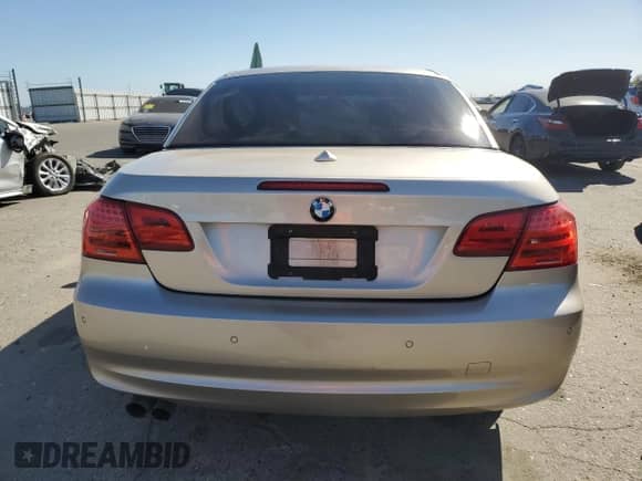 2012 BMW 3 Series 328i с VIN WBADW3C58CE542055, выставлен на аукционе Copart как лот 86221995 с пробегом 145 084 миль миль и Списание • Salvage title. История ставок и продаж доступна на DreamBid. Изображение 6.