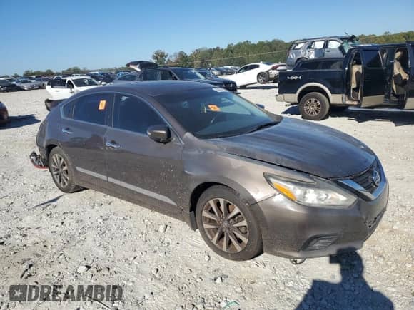 2016 Nissan Altima SR with VIN 1N4AL3AP0GC117651, listed as a Copart auction lot 86687115 with 164,256 mi miles and Salvage title. Bid and sale history available at DreamBid. Image 4.