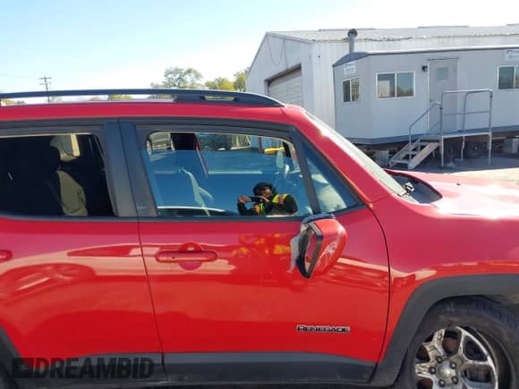 2017 Jeep Renegade Altitude с VIN ZACCJBBB8HPG02820, выставлен на аукционе IAAI как лот 43473904 с пробегом 44 886 миль миль и . История ставок и продаж доступна на DreamBid. Изображение 13.