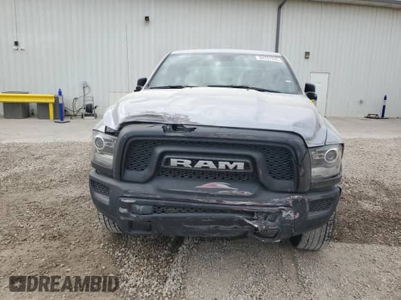 2024 Ram 1500 Warlock z VIN 1C6RR6LG1RS128216, wystawiony jako Copart lot #84721745 z przebiegiem 57 650 mil mil oraz Czysty tytuł • Clean title. Historia ofert i sprzedaży dostępna na DreamBid. Obrazek 5.