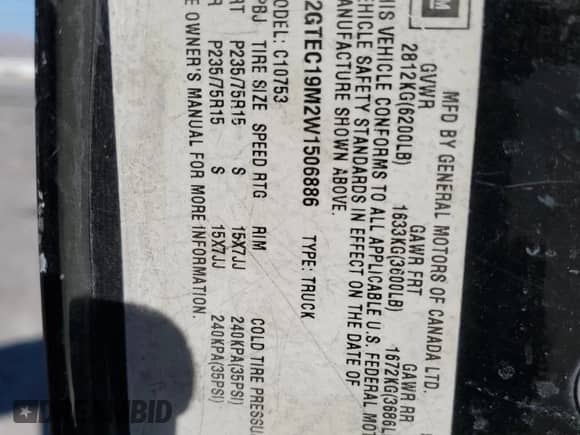 1998 GMC Sierra 1500 z VIN 2GTEC19M2W1506886, wystawiony jako Copart lot #82636144 z przebiegiem 113 755 mil mil oraz Szkoda całkowita • Salvage title. Historia ofert i sprzedaży dostępna na DreamBid. Obrazek 12.