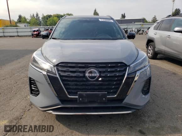 2024 Nissan Kicks SR z VIN 3N1CP5DV7RL542212, wystawiony jako Copart lot #71238885 z przebiegiem 19 040 mil mil oraz Szkoda całkowita • Salvage title. Historia ofert i sprzedaży dostępna na DreamBid. Obrazek 5.