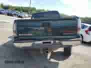 2005 Chevrolet Silverado 1500 LS with VIN 1GCEK19B25E134108, listed as a Copart auction lot 80471755 with 257,996 mi miles and Salvage title. Bid and sale history available at DreamBid. Image 6.