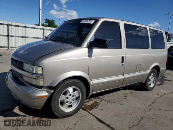 2003 Chevrolet Astro with VIN 1GNEL19X93B121404, listed as a Copart auction lot 57285295 with 190,905 mi miles and Salvage title. Bid and sale history available at DreamBid. Image 1.