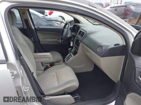2011 Dodge Caliber Mainstreet с VIN 1B3CB3HA5BD120833, выставлен на аукционе IAAI как лот 42629055 с пробегом 132 689 миль миль и . История ставок и продаж доступна на DreamBid. Изображение 5.