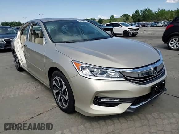2016 Honda Accord EX-L with VIN 1HGCR3F81GA015954, listed as a Copart auction lot 62710185 with 31,620 mi miles and Clean title. Bid and sale history available at DreamBid. Image 14.