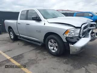 2015 Ram 1500 SLT z VIN 1C6RR6GG4FS645998, wystawiony jako IAAI lot #43311209 z przebiegiem 178 608 mil mil oraz . Historia ofert i sprzedaży dostępna na DreamBid. Obrazek 1.