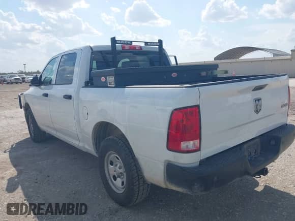 2022 Ram 1500 Tradesman z VIN 3C6RR7KG8NG302131, wystawiony jako IAAI lot #42995125 z przebiegiem 109 203 mil mil oraz . Historia ofert i sprzedaży dostępna na DreamBid. Obrazek 3.