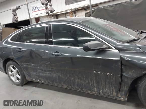 2017 Chevrolet Malibu LS с VIN 1G1ZB5ST0HF115477, выставлен на аукционе IAAI как лот 42831763 с пробегом 86 635 миль миль и . История ставок и продаж доступна на DreamBid. Изображение 13.