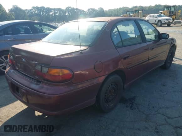 1998 Chevrolet Malibu с VIN 1G1ND52M3W6221579, выставлен на аукционе IAAI как лот 43147596 с пробегом 174 798 миль миль и . История ставок и продаж доступна на DreamBid. Изображение 4.