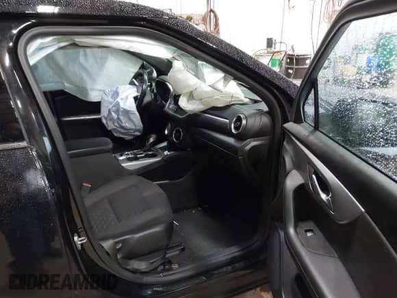 2020 Chevrolet Blazer LT with VIN 3GNKBCRS5LS725199, listed as a IAAI auction lot 43291407 with 44,936 mi miles and . Bid and sale history available at DreamBid. Image 5.