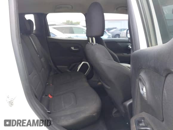 2018 Jeep Renegade Latitude with VIN ZACCJABB5JPJ67879, listed as a IAAI auction lot 42754749 with 114,217 mi miles and . Bid and sale history available at DreamBid. Image 8.