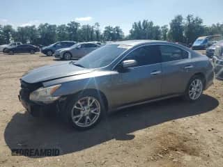 2014 Nissan Maxima SV z VIN 1N4AA5AP6EC482706, wystawiony jako Copart lot #66487645 z przebiegiem 144 020 mil mil oraz Szkoda całkowita • Salvage title. Historia ofert i sprzedaży dostępna na DreamBid. Obrazek 1.