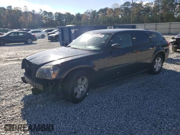 2005 Dodge Magnum SE z VIN 2D4FV48V15H128479, wystawiony jako Copart lot #82242724 z przebiegiem 261 270 mil mil oraz Szkoda całkowita • Salvage title. Historia ofert i sprzedaży dostępna na DreamBid. Obrazek 1.