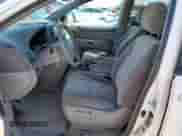 2010 Toyota Sienna CE z VIN 5TDKK4CC1AS332236, wystawiony jako Copart lot #90445785 z przebiegiem 186 641 mil mil oraz Szkoda całkowita • Salvage title. Historia ofert i sprzedaży dostępna na DreamBid. Obrazek 7.