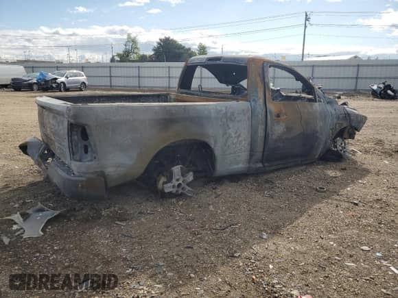 2014 Ram 1500 Sport с VIN 3C6JR7CT9EG107924, выставлен на аукционе Copart как лот 57615205 с пробегом Не указан миль и Списание • Salvage title. История ставок и продаж доступна на DreamBid. Изображение 3.