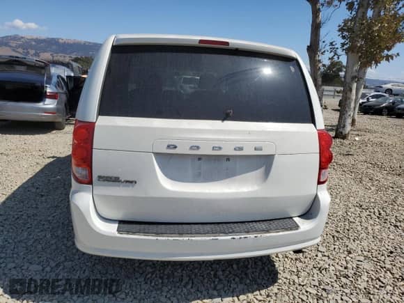 2012 Dodge Grand Caravan SE z VIN 2C4RDGBG7CR161728, wystawiony jako Copart lot #81416585 z przebiegiem 93 181 mil mil oraz Szkoda całkowita • Salvage title. Historia ofert i sprzedaży dostępna na DreamBid. Obrazek 6.