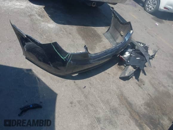 2012 Hyundai Sonata SE z VIN 5NPEC4AB9CH333664, wystawiony jako IAAI lot #42915240 z przebiegiem 130 250 mil mil oraz . Historia ofert i sprzedaży dostępna na DreamBid. Obrazek 12.