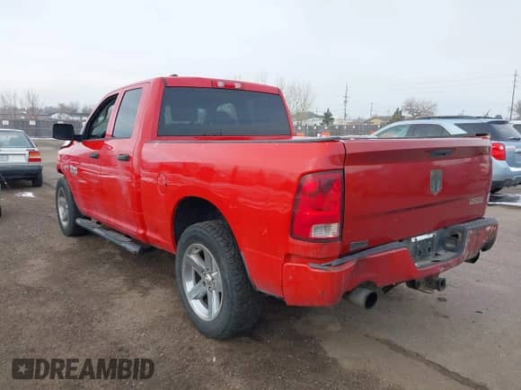 2013 Ram 1500 Tradesman with VIN 1C6RR7FT7DS677376, listed as a IAAI auction lot 41607265 with 265,519 mi miles and . Bid and sale history available at DreamBid. Image 3.