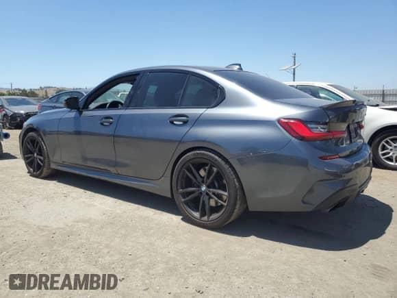 2020 BMW 3 Series M340i z VIN 3MW5U7J02L8B32282, wystawiony jako Copart lot #63470085 z przebiegiem 58 771 mil mil oraz Szkoda całkowita • Salvage title. Historia ofert i sprzedaży dostępna na DreamBid. Obrazek 2.