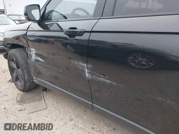 2023 Jeep Grand Cherokee Altitude с VIN 1C4RJJAG0P8874527, выставлен на аукционе IAAI как лот 41277738 с пробегом 36 564 миль миль и . История ставок и продаж доступна на DreamBid. Изображение 19.