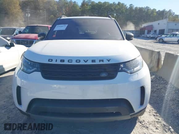 2017 Land Rover Discovery HSE Luxury with VIN SALRHBBVXHA027970, listed as a IAAI auction lot 43526673 with 86,625 mi miles and . Bid and sale history available at DreamBid. Image 12.