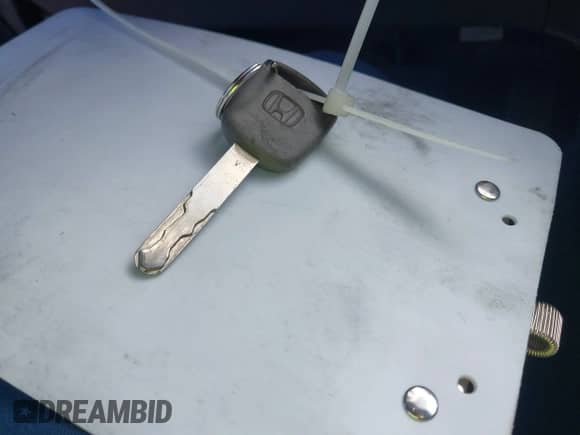 2004 Honda Accord EX with VIN JHMCM56754C023411, listed as a IAAI auction lot 43427466 with 191,429 mi miles and . Bid and sale history available at DreamBid. Image 11.