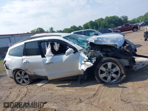 2017 Chevrolet Traverse LT с VIN 1GNKVGKD0HJ118095, выставлен на аукционе IAAI как лот 42728825 с пробегом 125 672 миль миль и . История ставок и продаж доступна на DreamBid. Изображение 13.