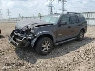 2006 Ford Explorer XLT z VIN 1FMEU73846UA73650, wystawiony jako Copart lot #67742755 z przebiegiem Nie podano mil oraz Szkoda całkowita • Salvage title. Historia ofert i sprzedaży dostępna na DreamBid. Obrazek 1.