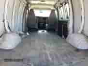 2017 Chevrolet Express Cargo с VIN 1GCWGAFF8H1341241, выставлен на аукционе Copart как лот 64240255 с пробегом 212 159 миль миль и Списание • Salvage title. История ставок и продаж доступна на DreamBid. Изображение 11.