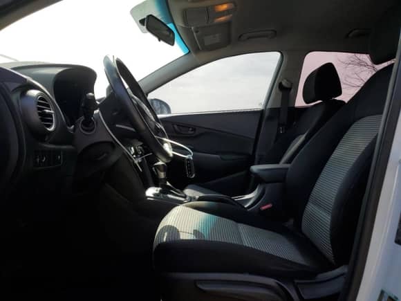 2019 Hyundai Kona SEL с VIN KM8K2CAA2KU286274, выставлен на аукционе Copart как лот 51126505 с пробегом 212 314 миль миль и Чистый • Clean title. История ставок и продаж доступна на DreamBid. Изображение 7.